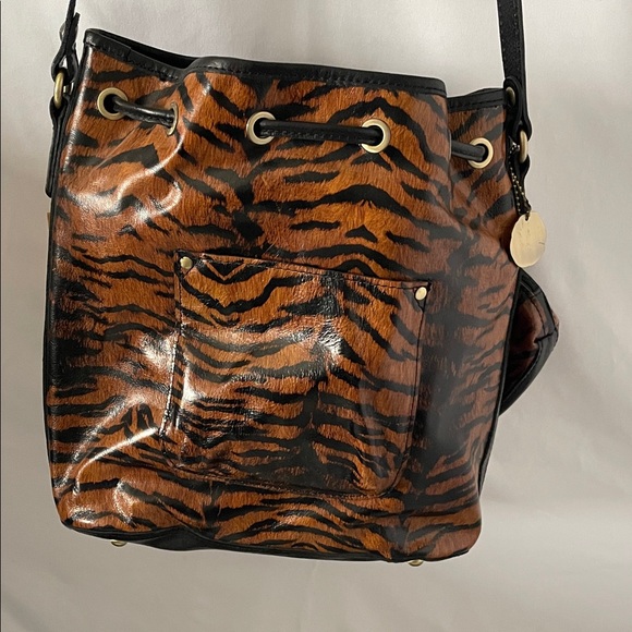 Patricia Nash Tiger Stripe Leather Crossbody Bag - Picture 3 of 16